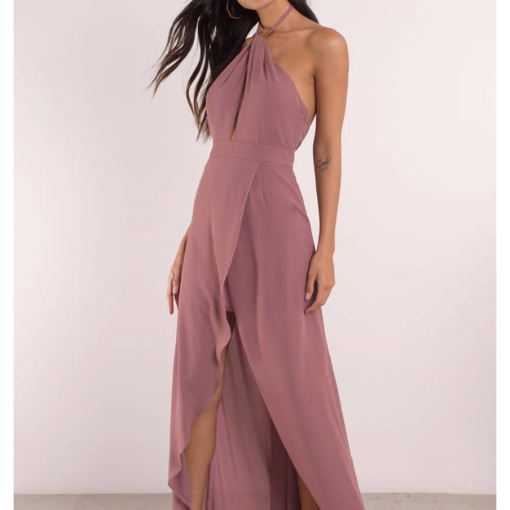 Tobi Patti Marsala Maxi Dress in champagne pink